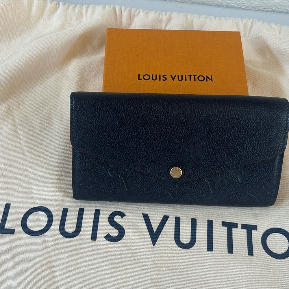 LV wallet
